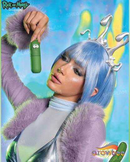 Rick and Morty X SHEGLAM Pickle Rick No-Rinse Hand Cleanser Spray